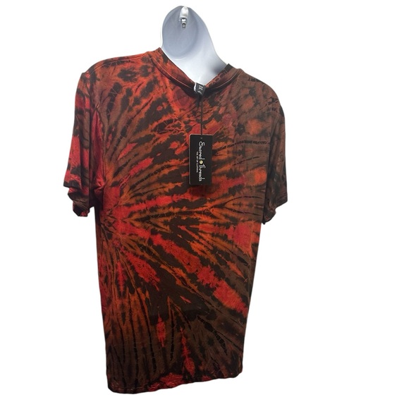 NWT.  Sacred Threads T-Shirt. Size Medium. 222193.  CL/GR 03 - Picture 2 of 2